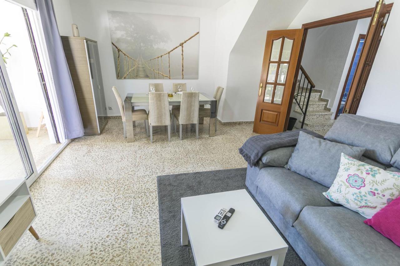 Canovas Nerja - Casa Parador Con Jardin Privado En Centro Nerja Buitenkant foto